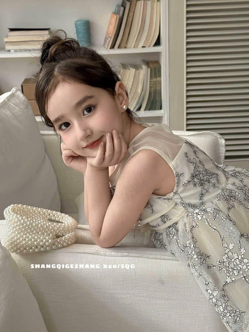 CREAM BOW PRINCESS DRESS