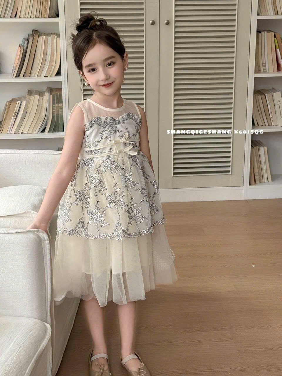 CREAM BOW PRINCESS DRESS