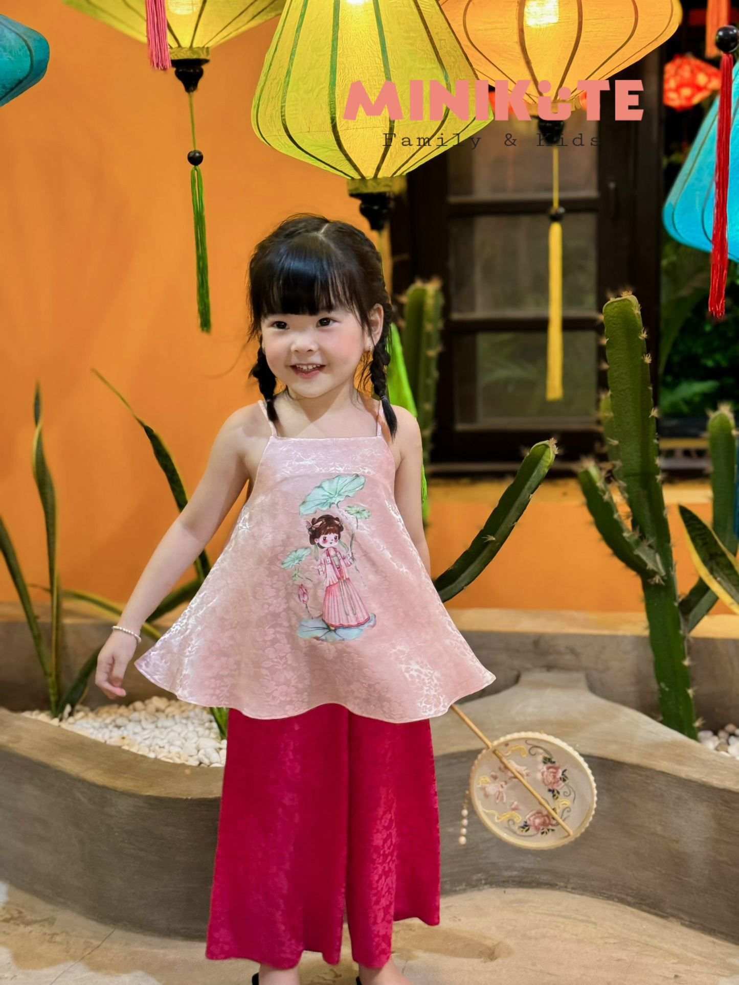 Yếm Gấm Lụa Minh Duyên