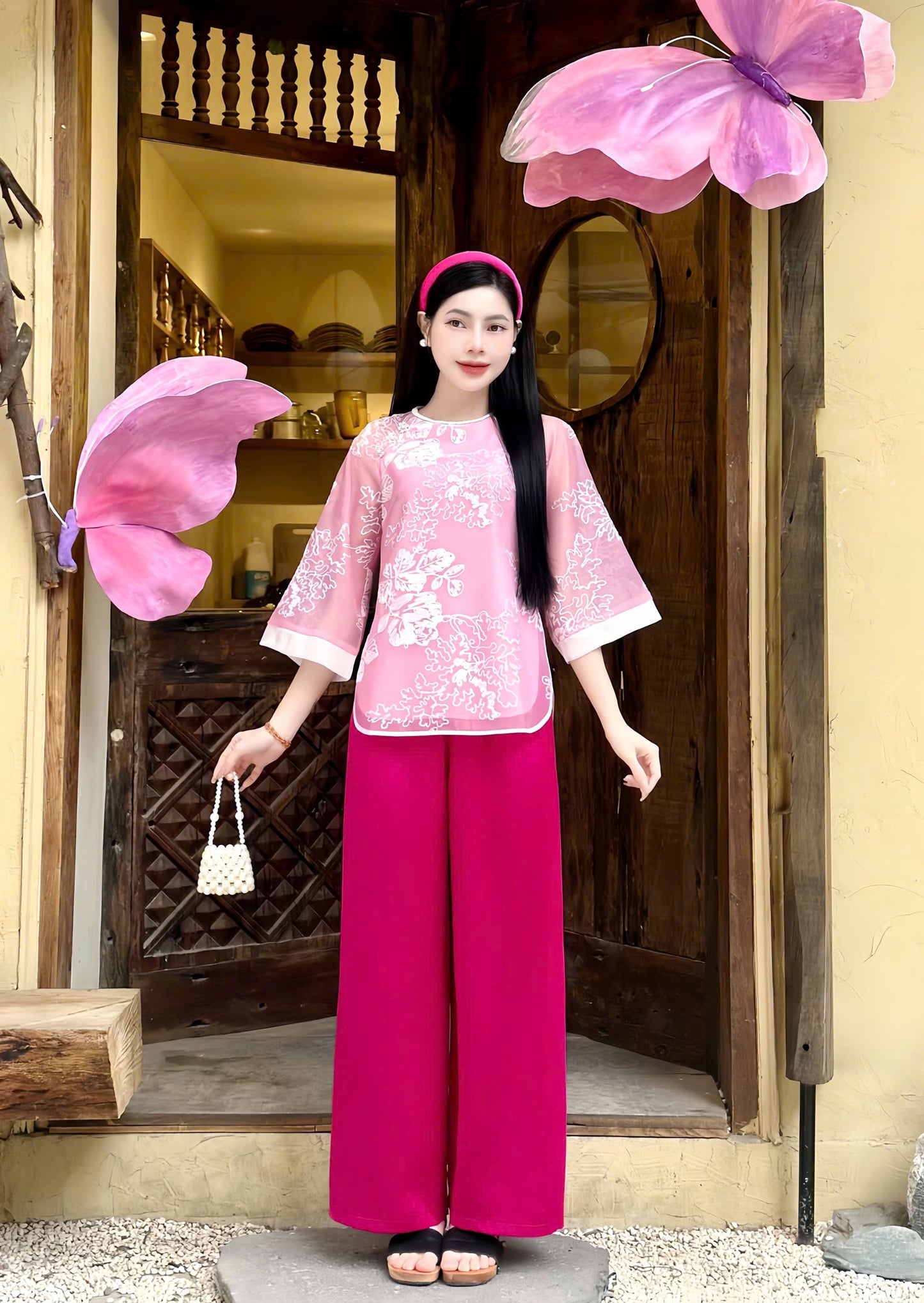 Bà Ba Tú Thanh - Hồng