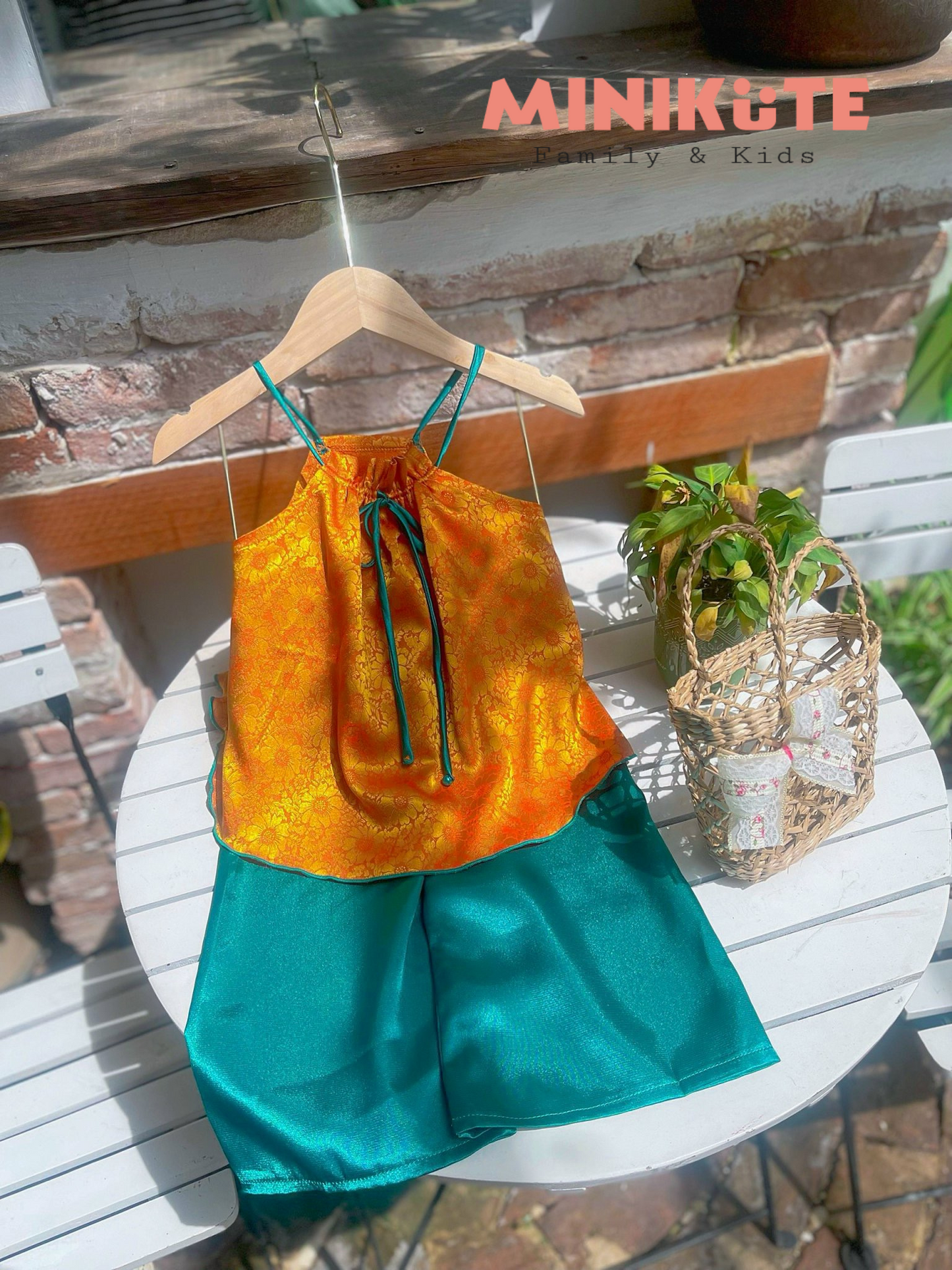Yếm Gấm Lụa Tú Linh