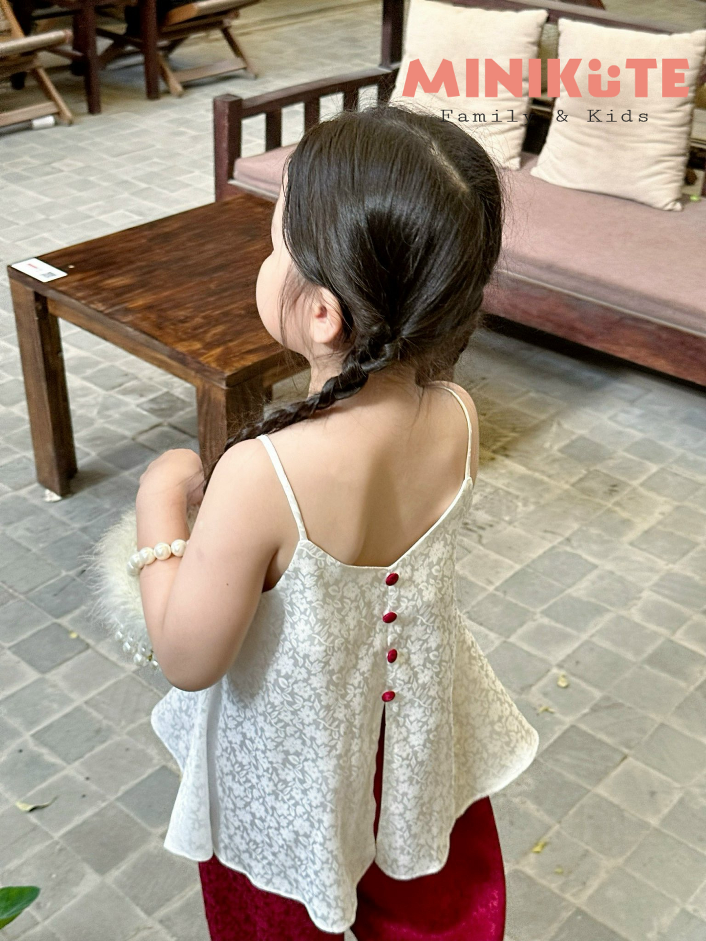 Yếm Gấm Lụa Minh Duyên