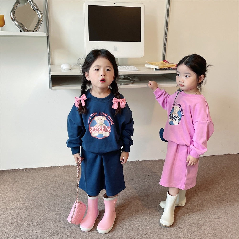 BEAR SWEATER AND SKIRT SET