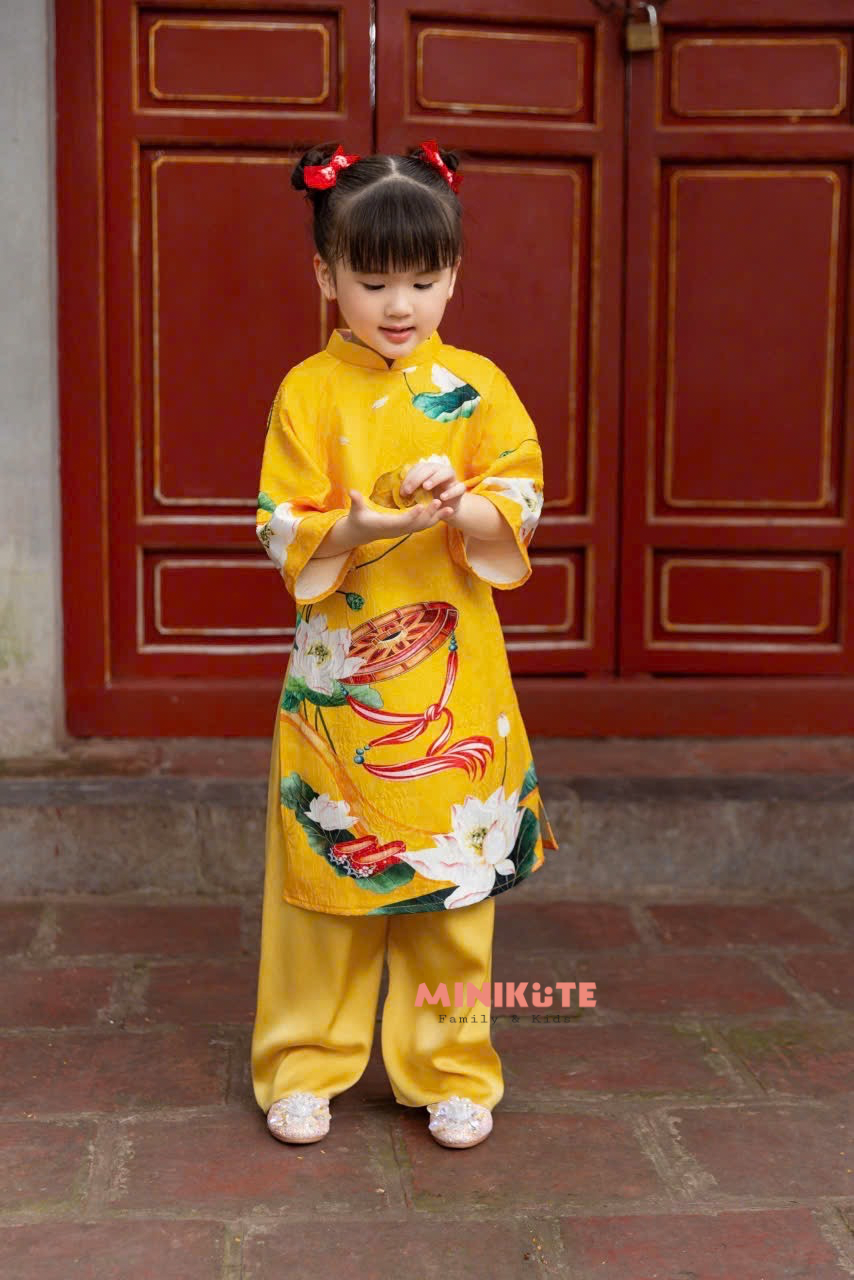 Áo Dài Gia Đình Cát Tường- Vàng