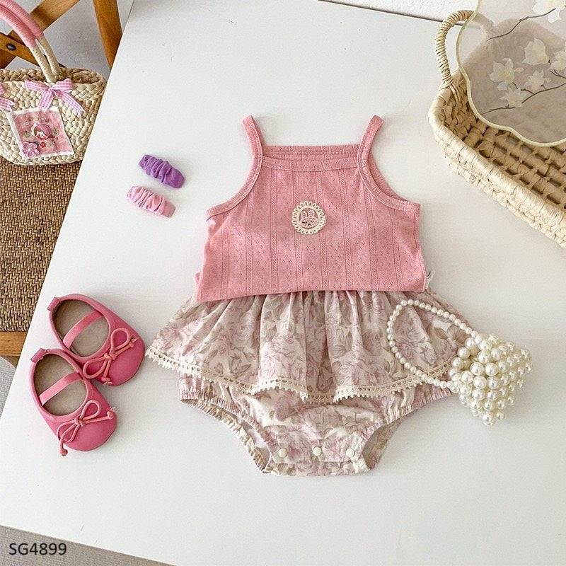 PINK WOOLEN TOP WITH FLORAL SHORT SET