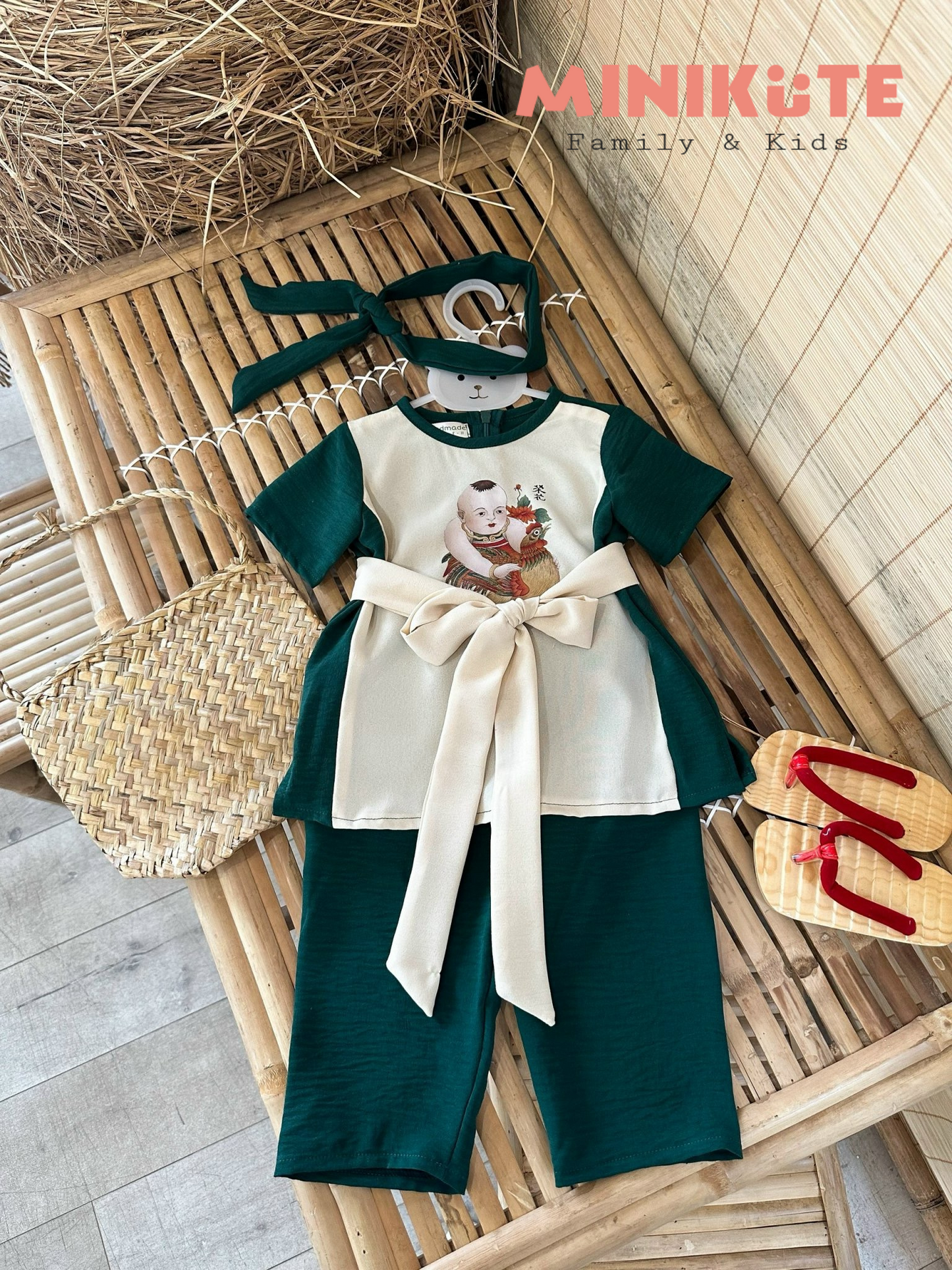 Bà Ba Chú Cuội Bé Trai