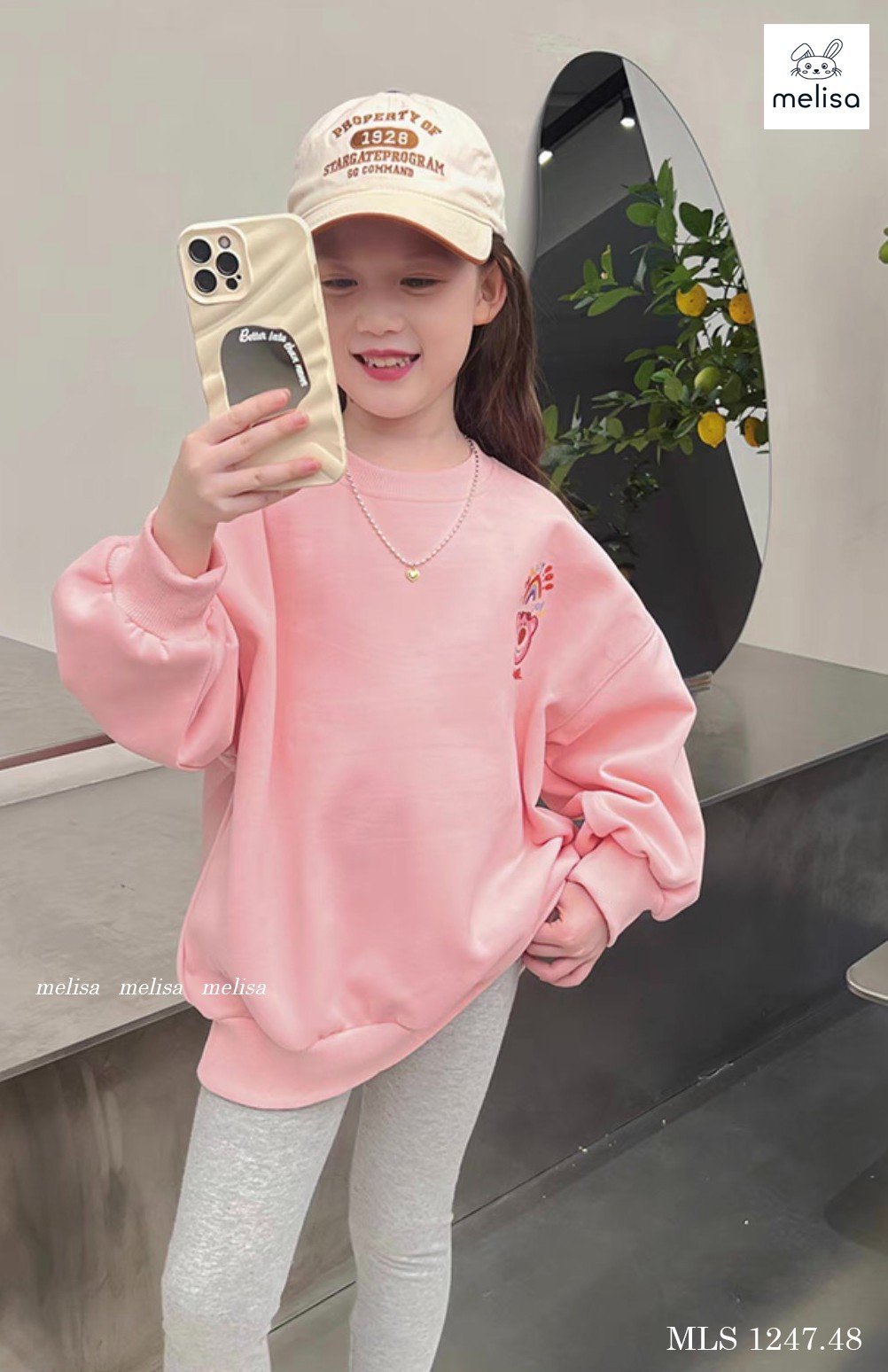PINK STRAWBERRY BEAR TOP WITH GRAY LEGGING