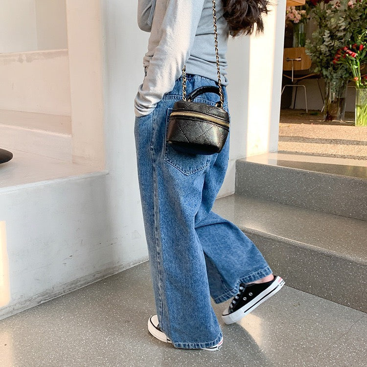 CASUAL LOOSE JEANS