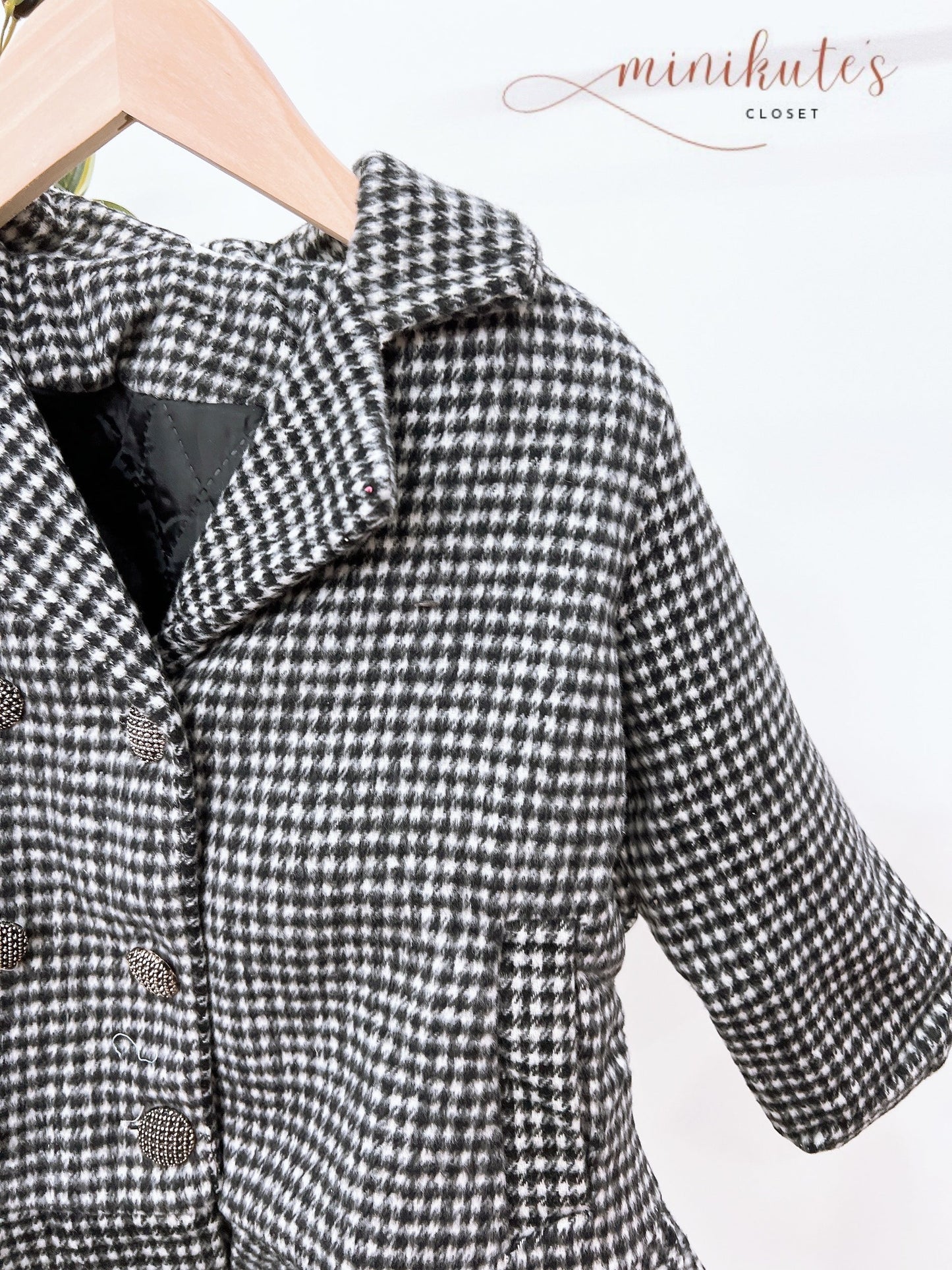 PLAID TWEET COAT WITH BELT