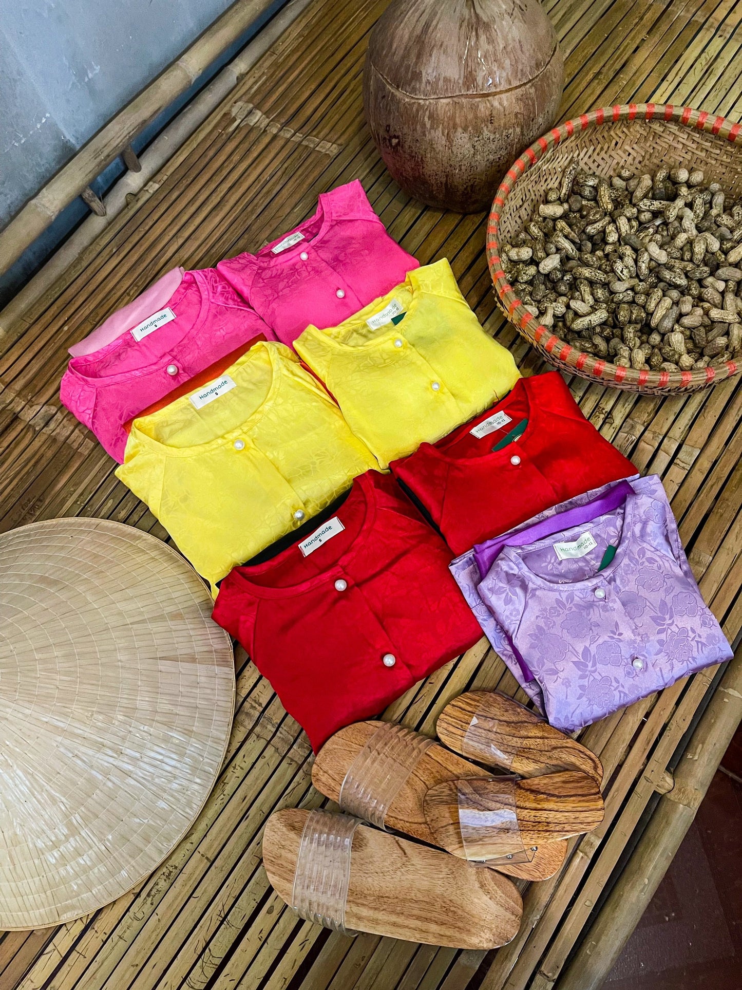 Bà Ba Gấm Xuân Yến Mẹ và Bé