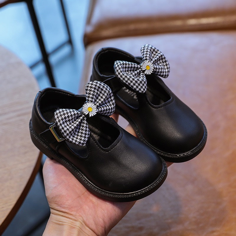 DAISY BOW SHOES
