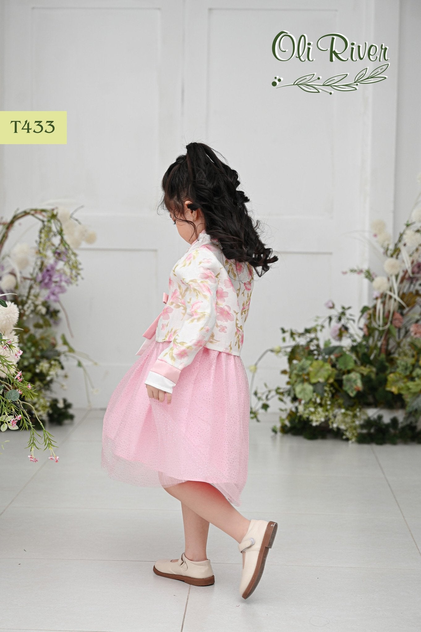 Hanbok Cách Tân Bé Gái