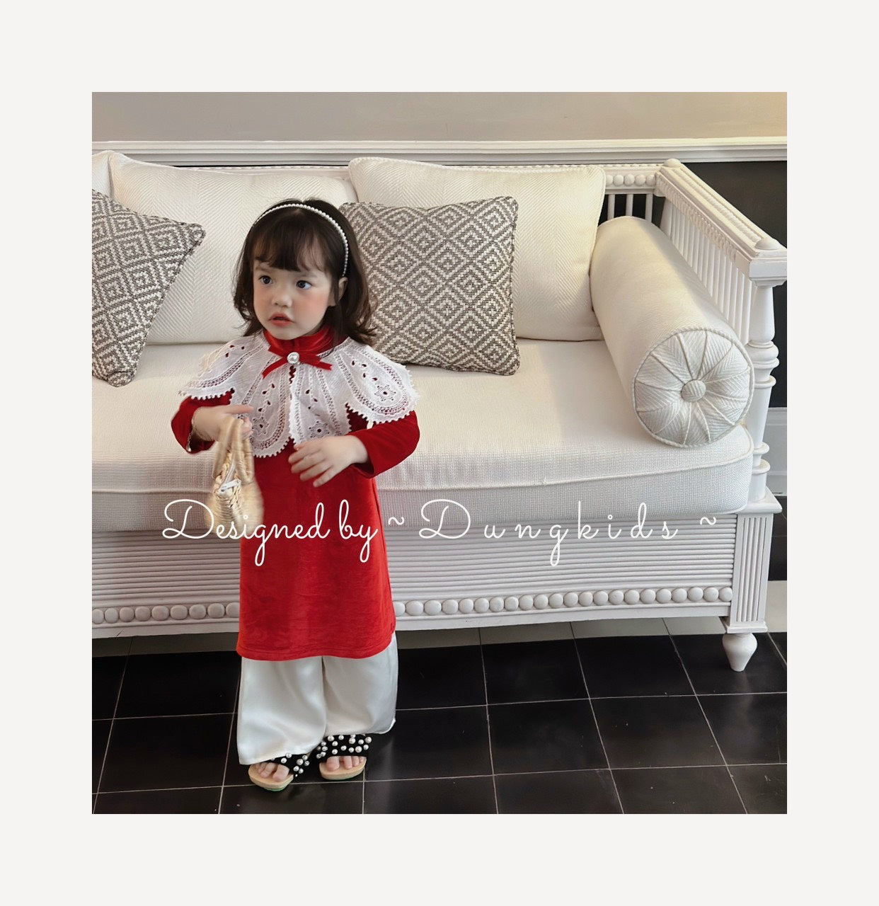 Áo Dài Nhung Kèm Khăn Choàng và Cài Ngọc