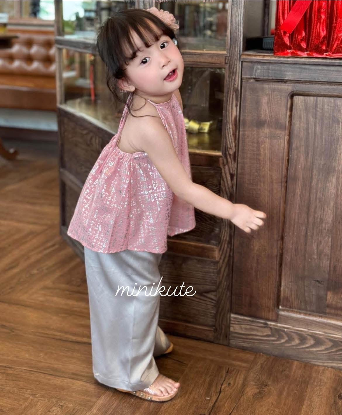 Set yếm và quần cho bé - AQ02