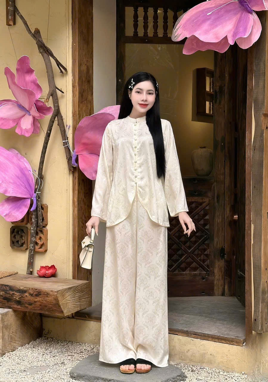 Bà ba Mi Uyên - Kem