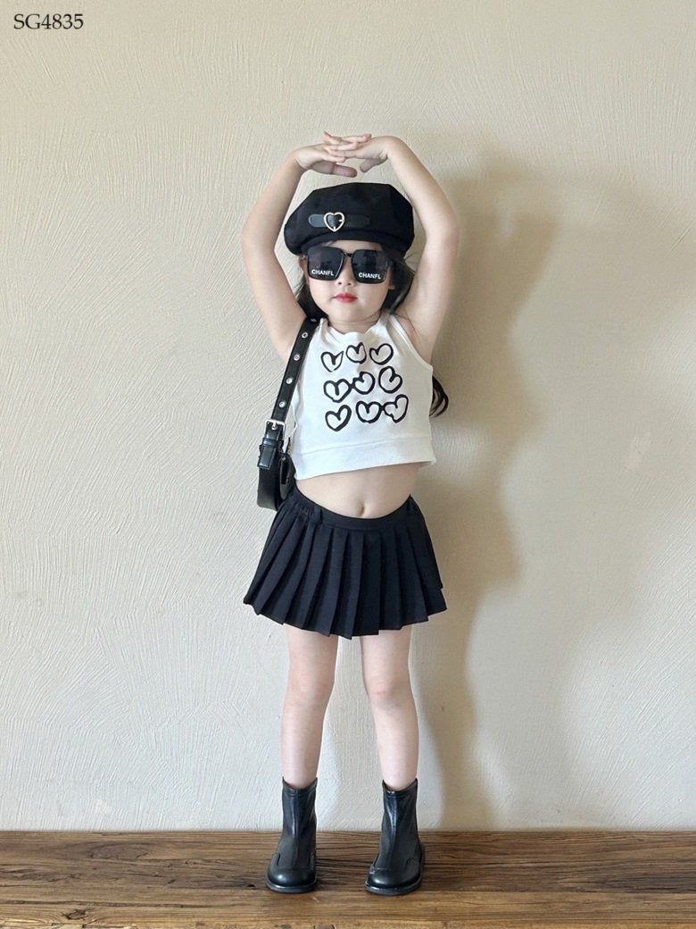 HEART CROPTOP WITH BLACK SKIRT SET