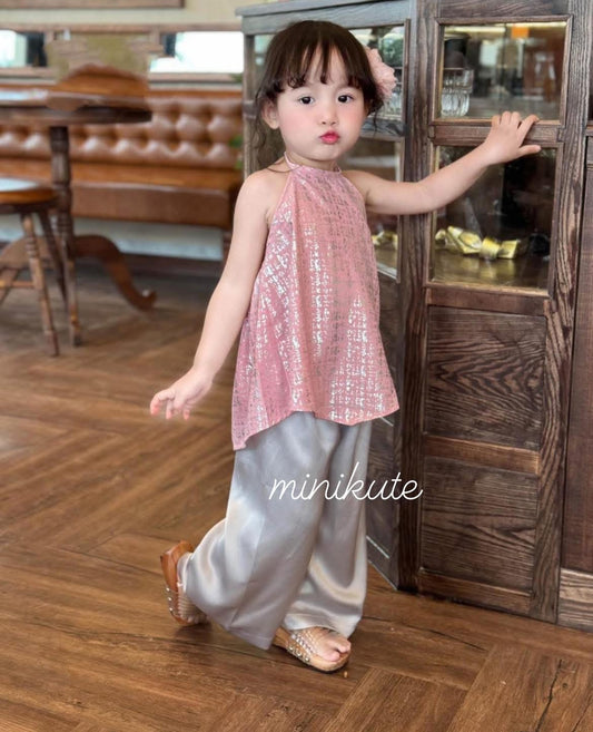 Set yếm và quần cho bé - AQ02