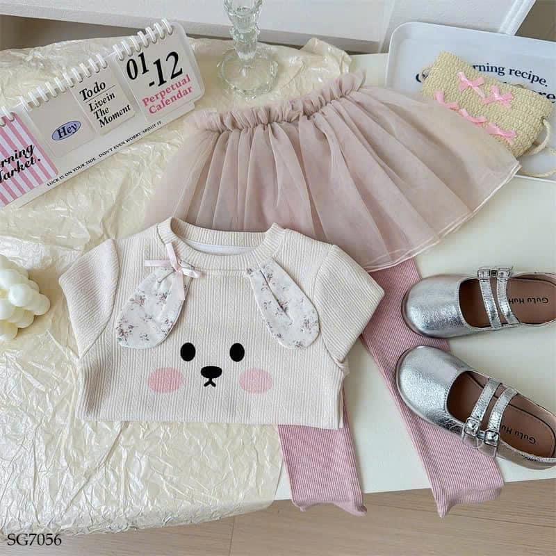 RABBIT TOP WITH SKIRT LEGGING SET