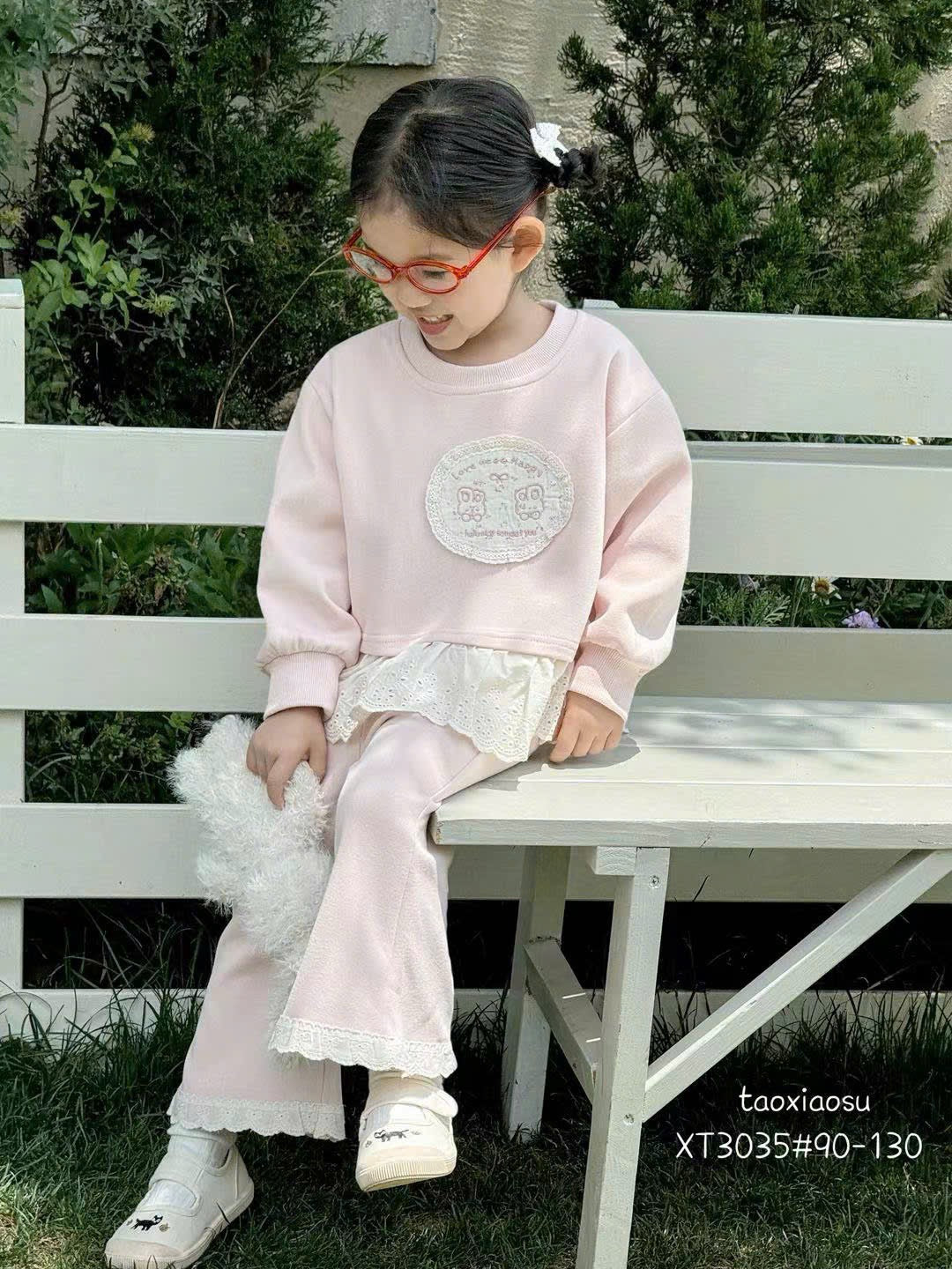 Snuggle Sweater Set - SS7