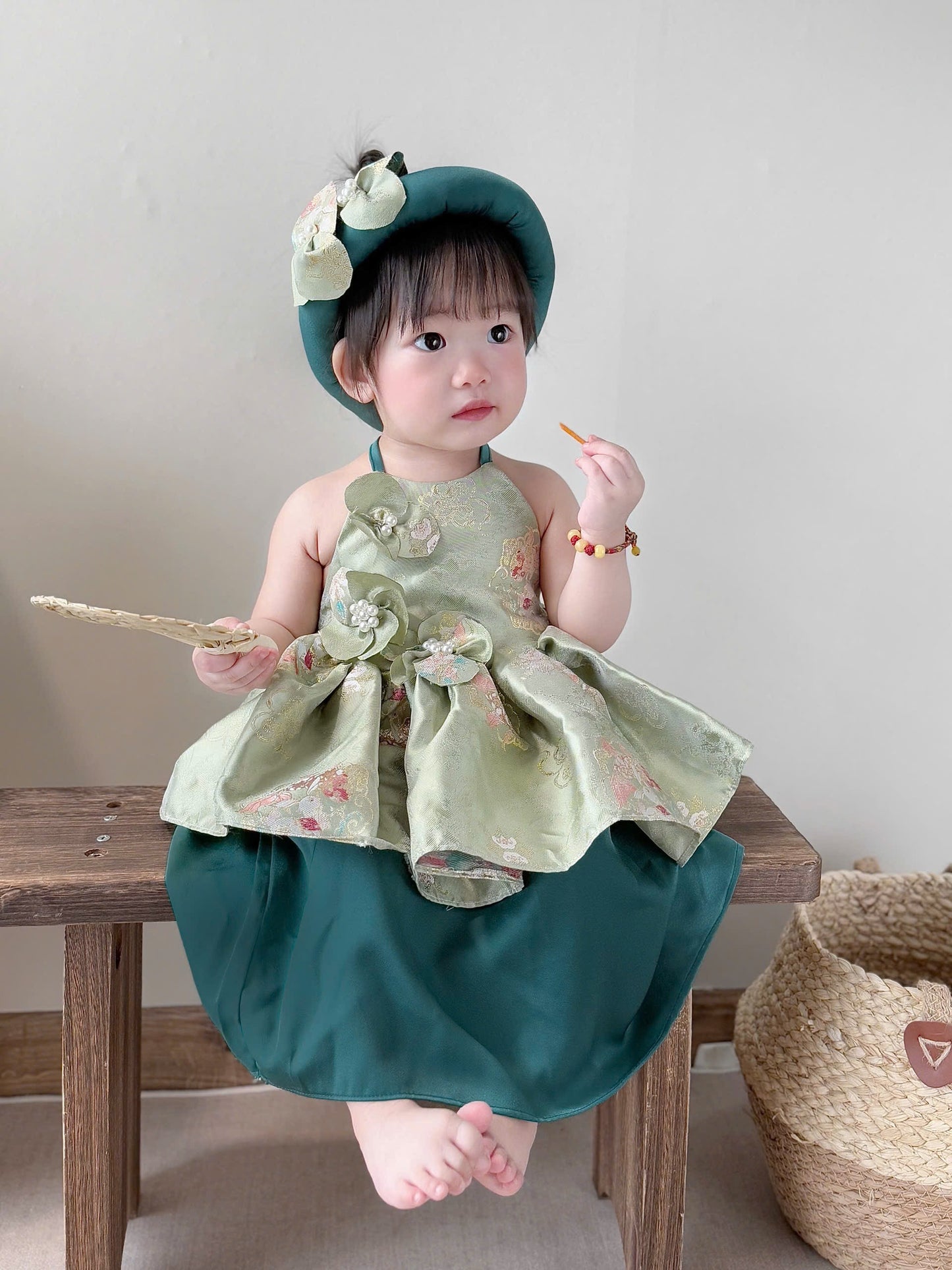 Set áo yếm và váy - AV01