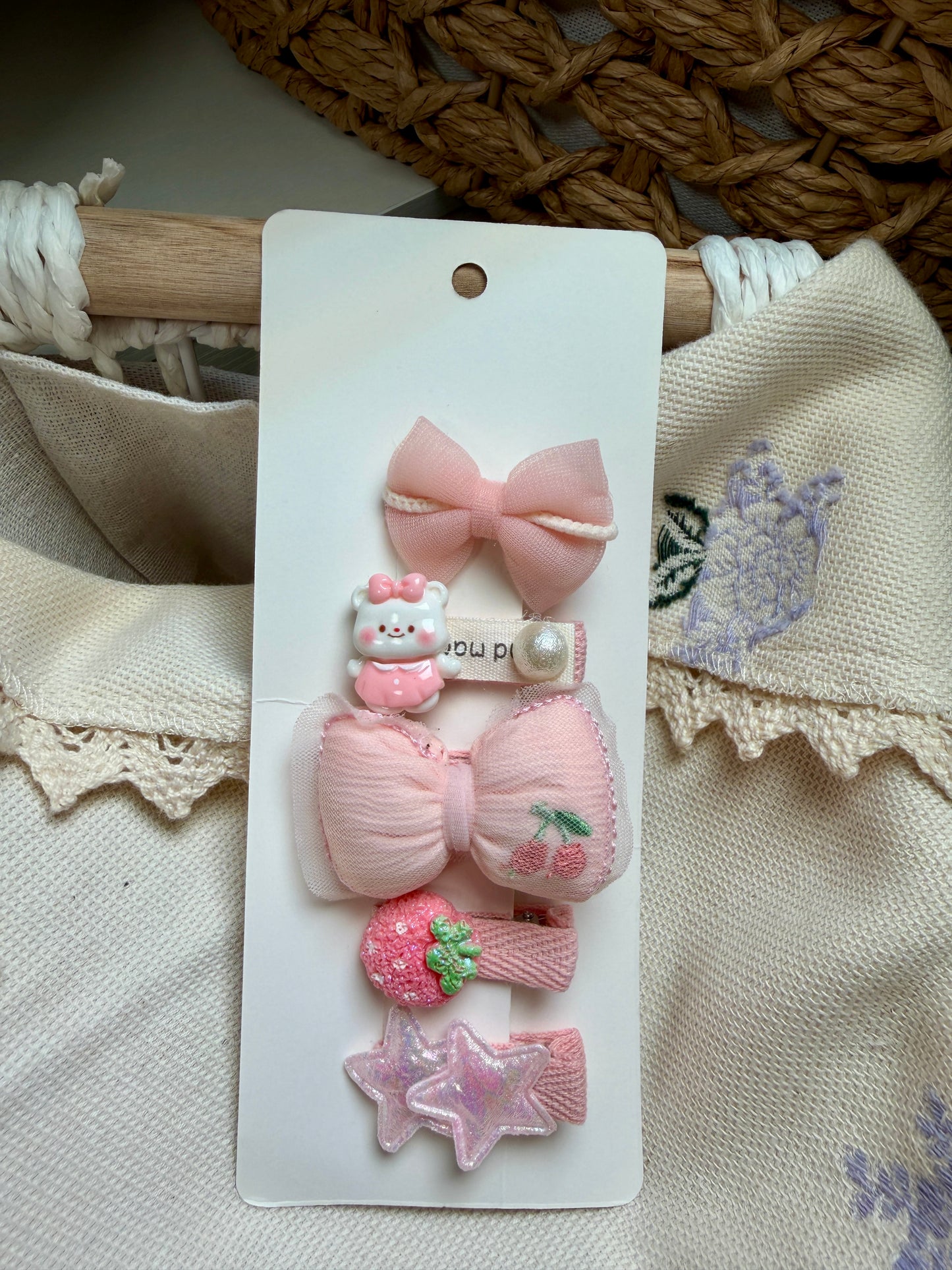 Plush & Corduroy Hair Clip Set – 5-Piece Soft Fabric Hair Pins – Cute Fruit, Star, Bunny Aesthetic Accessories for Toddlers and Girls