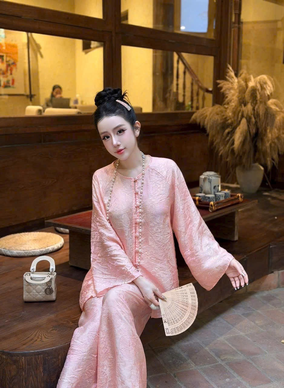 Vietnamese Ao Ba Ba - Silk Festival Outfit - Lunar New Year & Temple Wear - Handmade Ethnic Heritage Two-Piece Set for Women