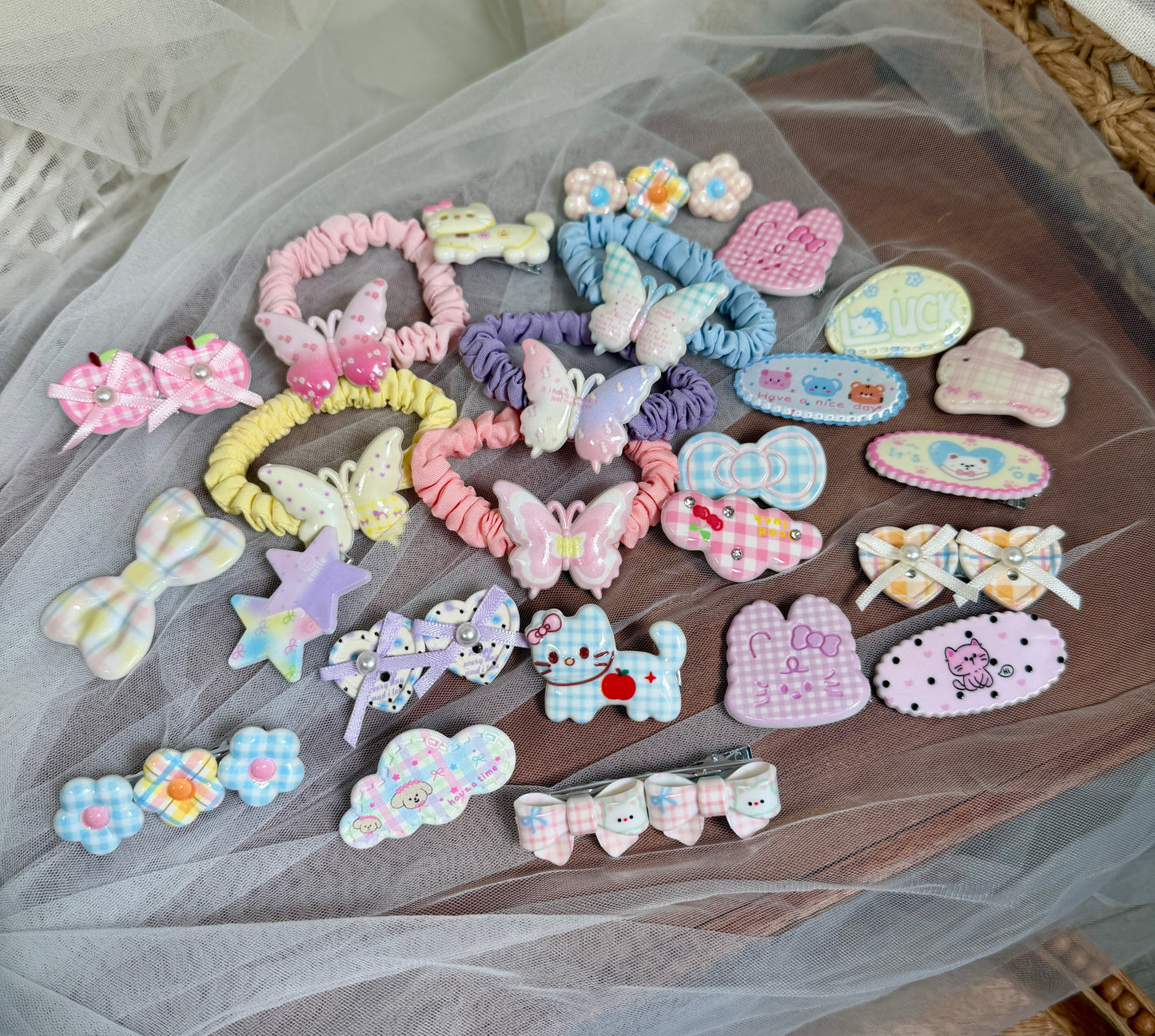 Pastel Butterfly & Cat Hair Clips Set | 5-Piece Scrunchies, Bows, Stars, Hearts