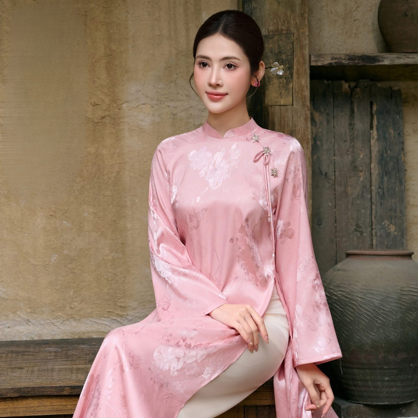 Modern Pink Silk Ao Dai Set with Pants| Long Dress for women | Lunar New year and Wedding Guess outfit