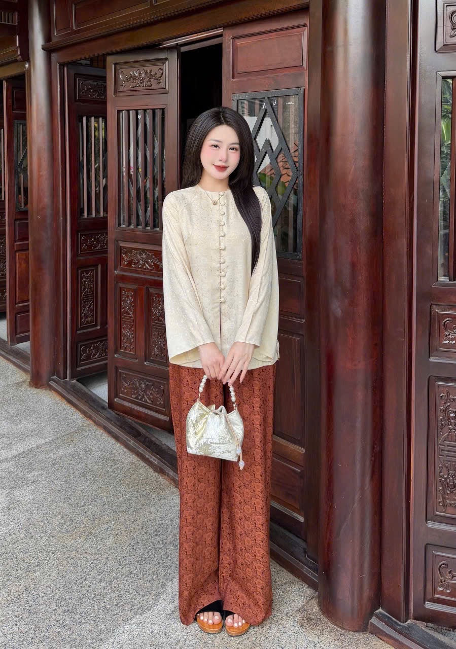 Vietnamese Áo Bà Ba Set - Cream Tunic with Pants | Vietnam Heritage Wear | Temple Outfit| Mid-Autumn Festival & Cultural Celebrations