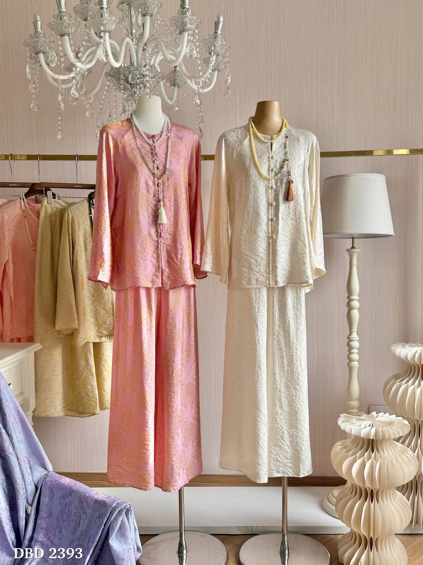 Vietnamese Ao Ba Ba - Silk Festival Outfit - Lunar New Year & Temple Wear - Handmade Ethnic Heritage Two-Piece Set for Women
