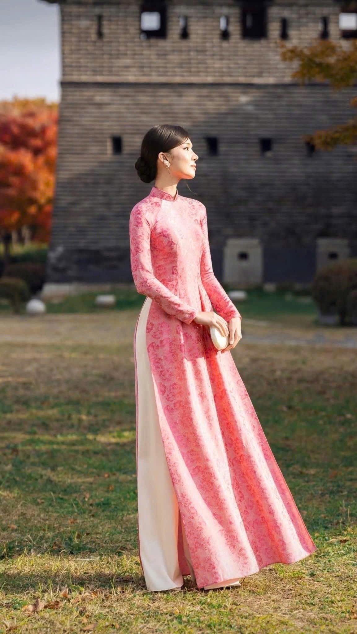 Pink Floral Áo Dài Set