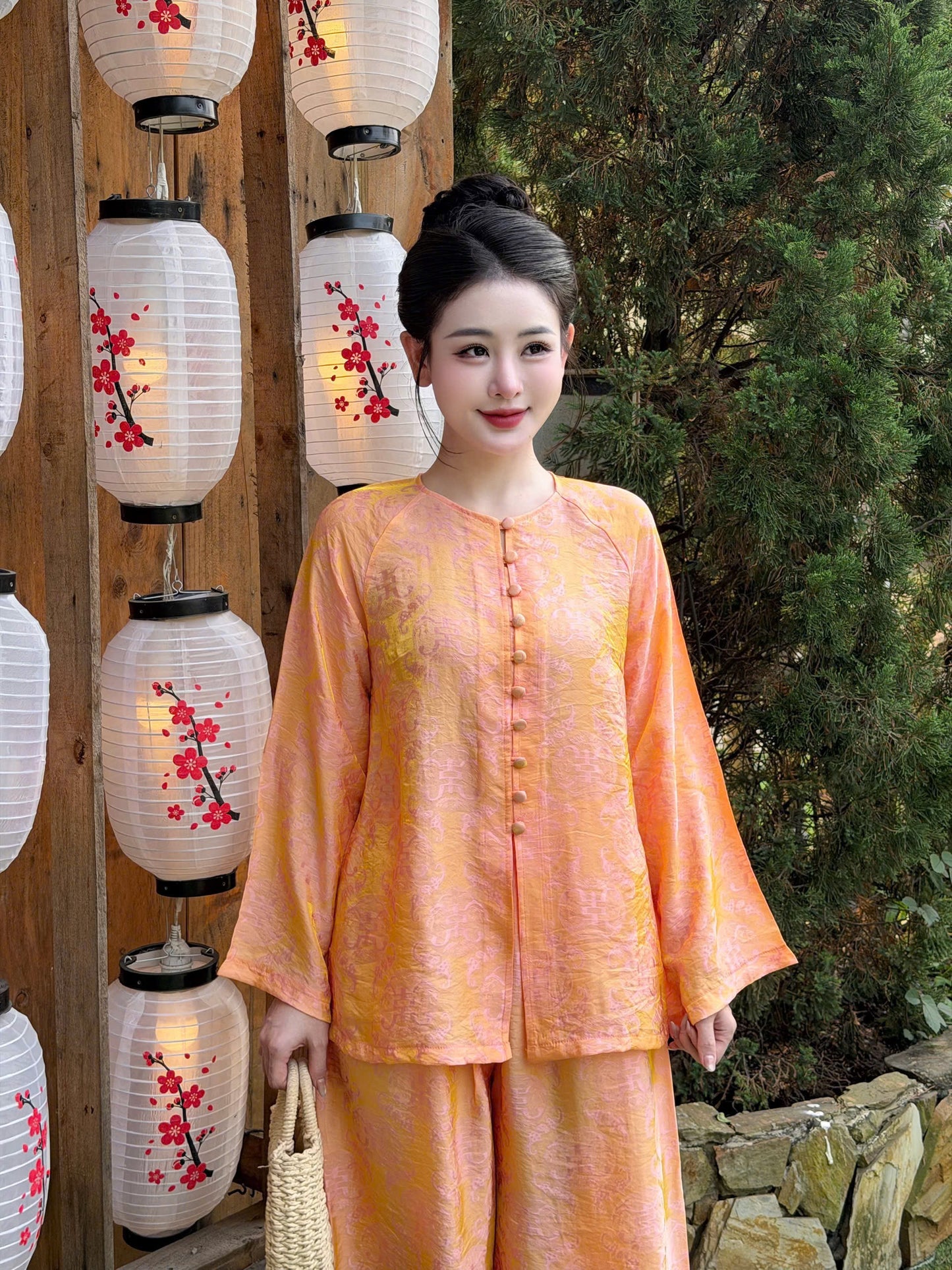 Orange Silk Ao Ba Set – Traditional Vietnamese Heritage Tunic Pants| Lunar New Year Outfit