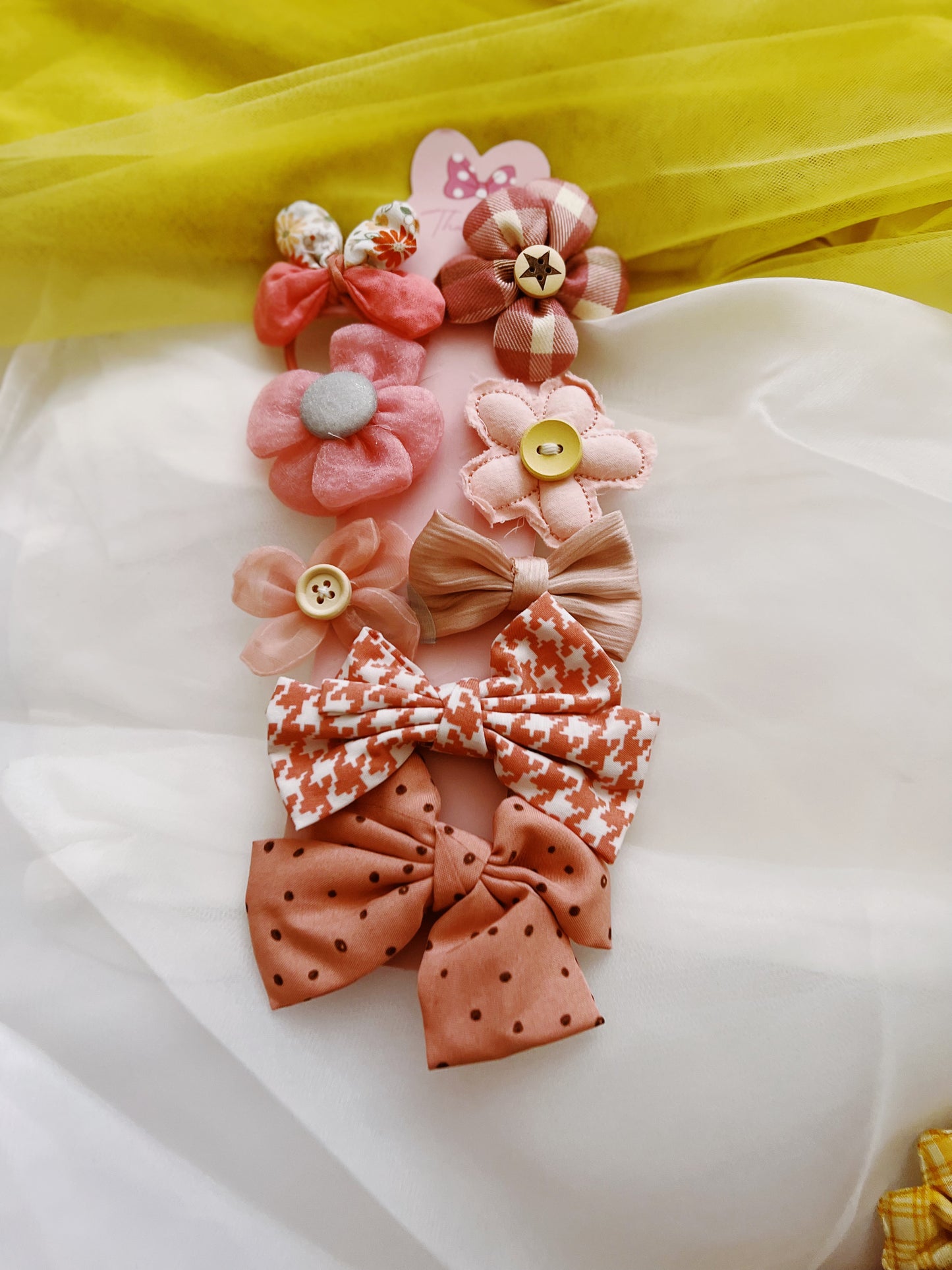 8 PIECES FLORAL HAIR CLIPS